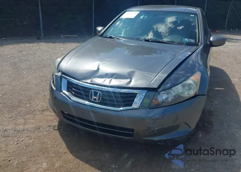 2010 Honda Accord 2.4 Lx из США, поврежденный, VIN 1HGCP2F33AA116053